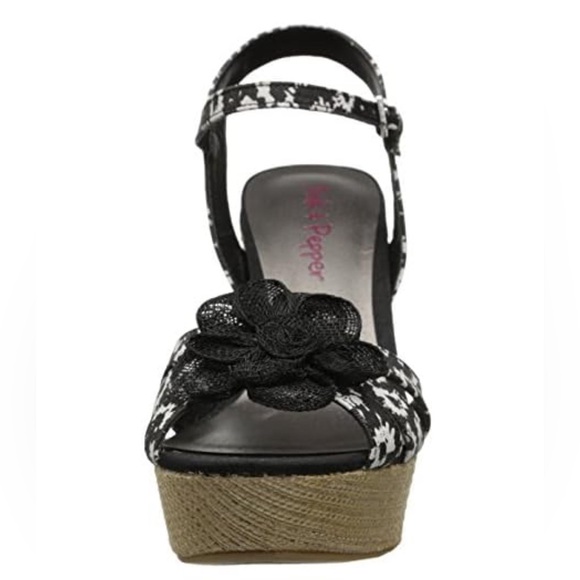 PINK & PEPPER Women's Dynemite Espadrille Sandal,  Wedge Heel Black White size 9 - Picture 3 of 16